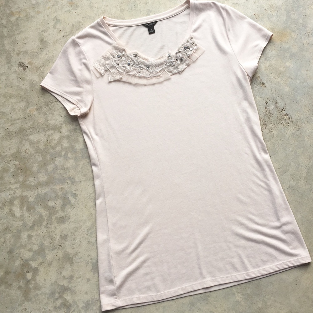 Ann Taylor t- shirt with lace sequin